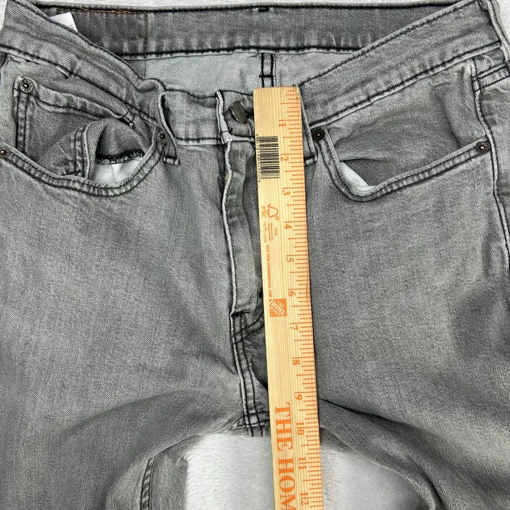 Levi's 514 Straight Jeans Men's Gray Denim Pockets Classic Zip Fly‎ - 30X30